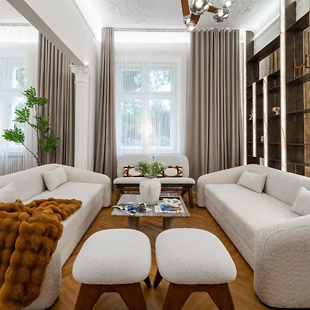 Apartment Riverside N22 *